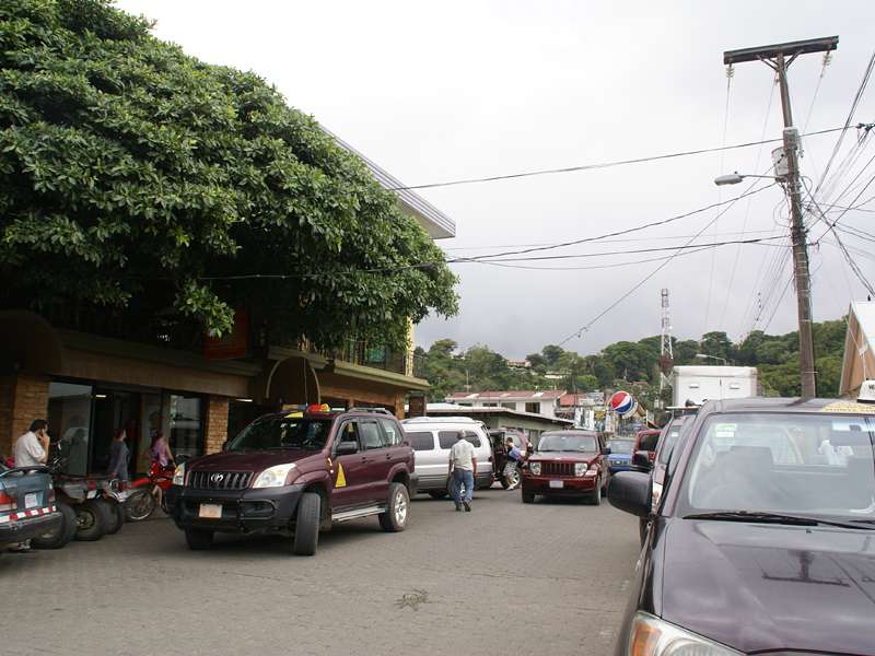 Hauptstraße in Santa Elena; Foto: 01.05.2012, Santa Elena